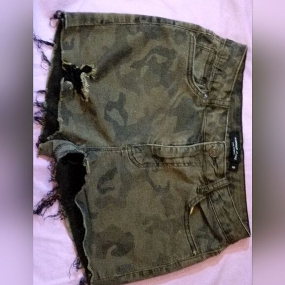 Hammer Jeans dark gray cut offs, size 9 - Picture 3 of 7